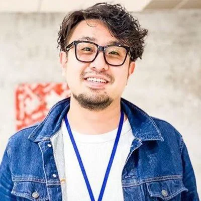 中山 景介